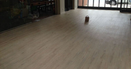 Commercial luxury vinyl tile fitter
