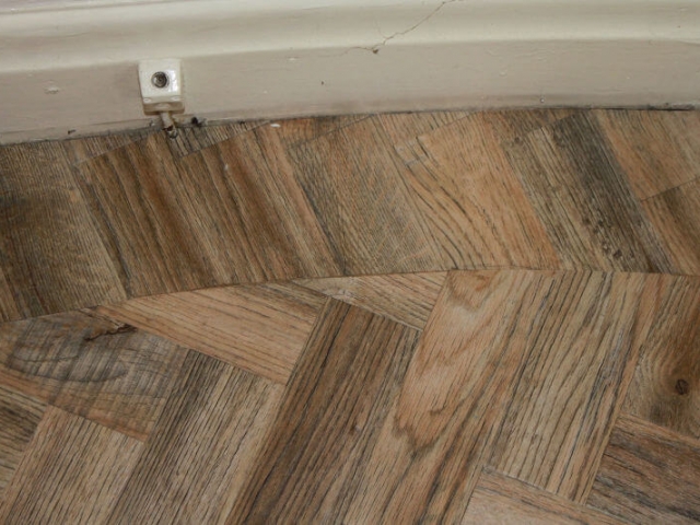 Luxury vinyl tile fitter in Manchester | Cheadle Floors | Floor Layer