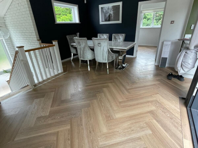 Karndean Van Gogh Golden Brushed Fitted